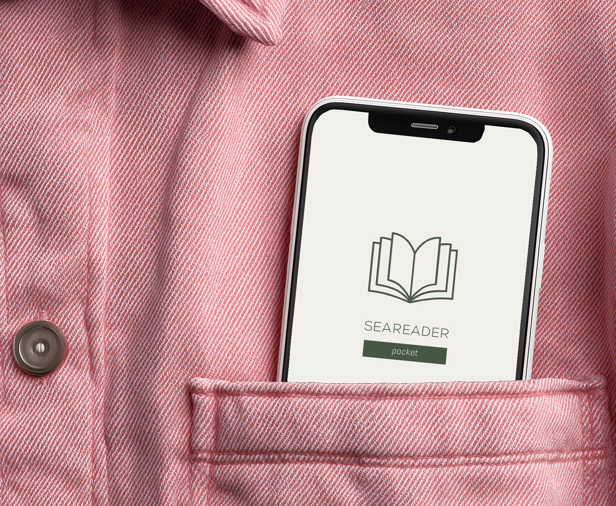 Nærbillede af hænder, der skriver på en bærbar computers tastatur, med en solnedgang reflekteret på skærmen og en sløret baggrund.